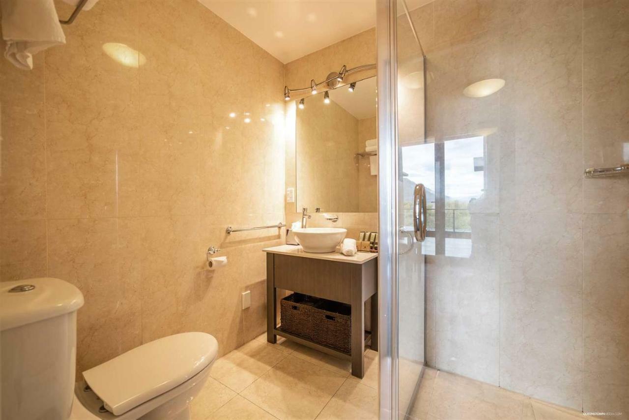 The Beacon - Luxe Studio Unit Queenstown Kültér fotó